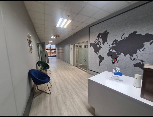 BUSINESS PROPERTY TO RENT IN MENLYN